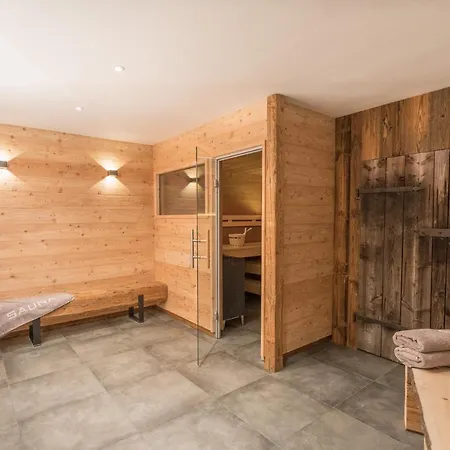 Alpwelt Apartman *